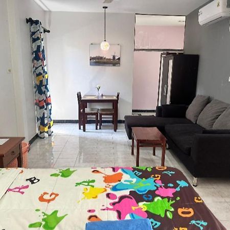 Studio With Aircon N Kitchen Bang Tao Beach  Esterno foto