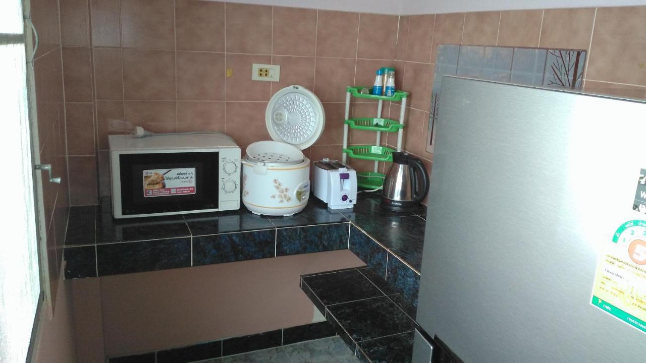 Studio With Aircon N Kitchen Bang Tao Beach  Esterno foto